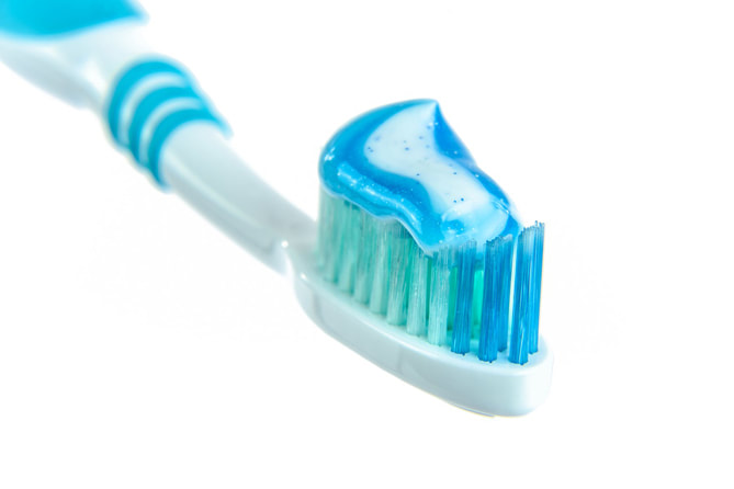 牙齒美白, 美白牙齒成份, 美白牙膏, LiFe生活化學
