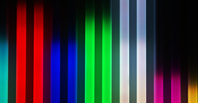 氦氣 霓虹燈 威廉·拉姆齊 William Ramsay 化學家 惰性氣體 LiFe生活化學